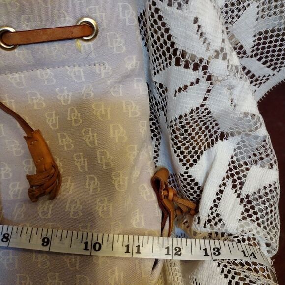 Dooney and Bourke bag - Picture 9 of 12